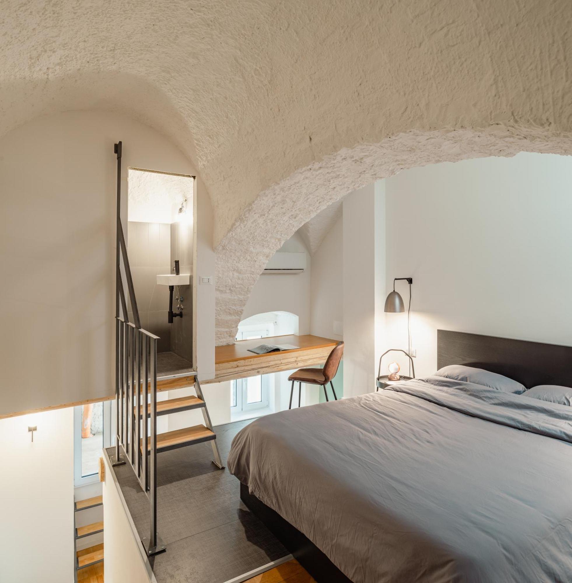 Casanostra Apartments Триест Екстериор снимка