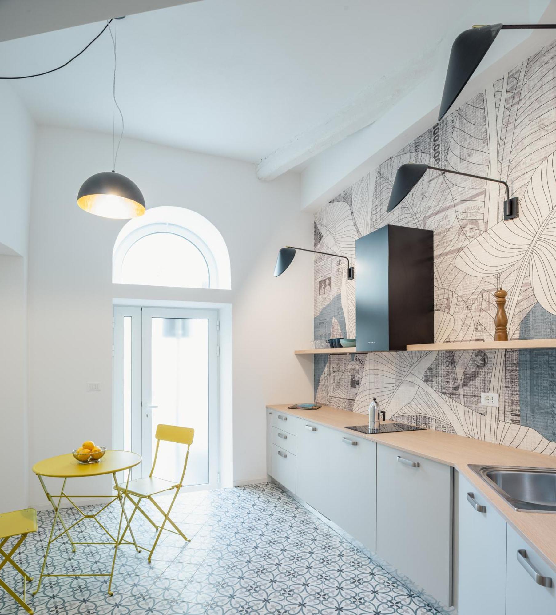 Casanostra Apartments Триест Екстериор снимка